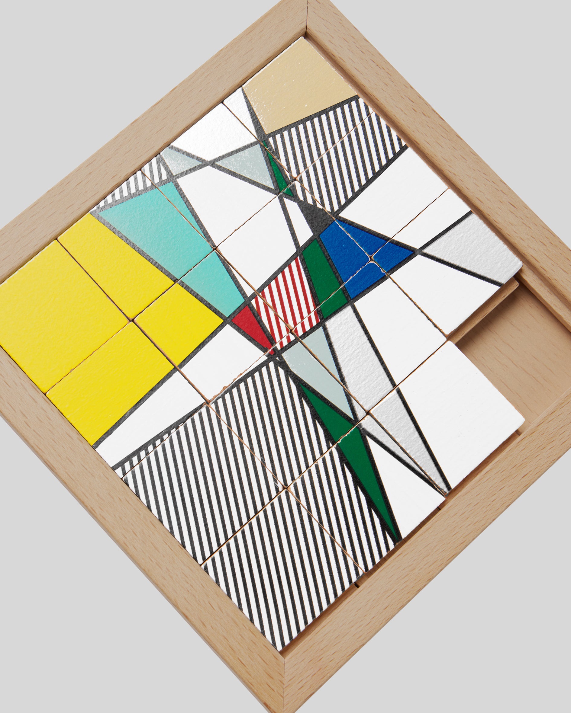 Lichtenstein Perfect/Imperfect Tile Puzzle Game close up